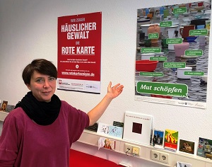 Steffi Mayer verweist gern auf eine „ROT-KARTE-AKTION“ oder eine tolle Kampagne mit den Namen „Mut Schöpfen“, die thüringenweit auf Märkten und Plätzen stattfand.